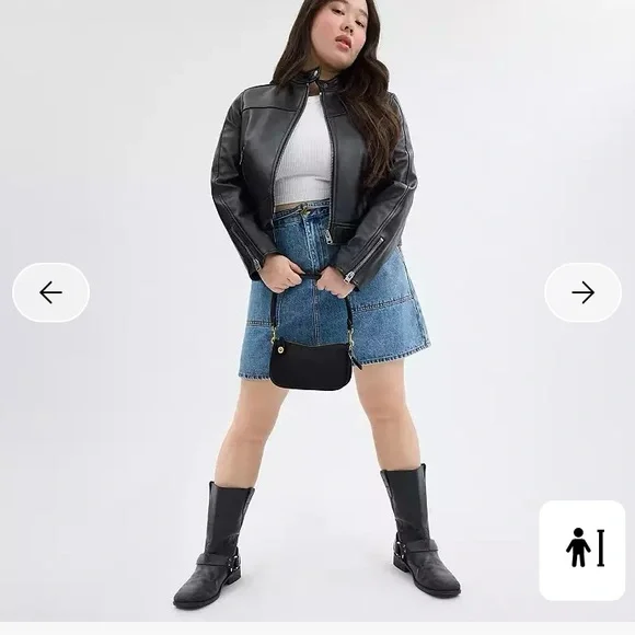 Coach Black Leather Shoulder Bag

NWT

Final price drop below retail - Picture 6 of 16